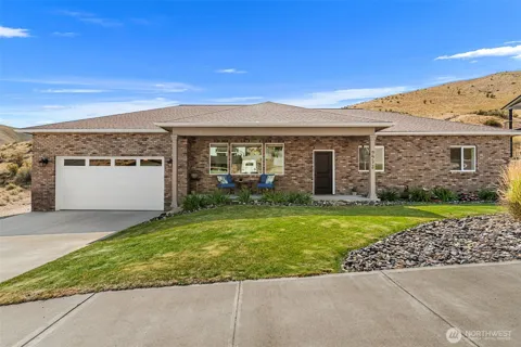 9973 Saska Way