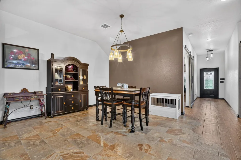 1017 County Road 3555 Paradise, TX 76073