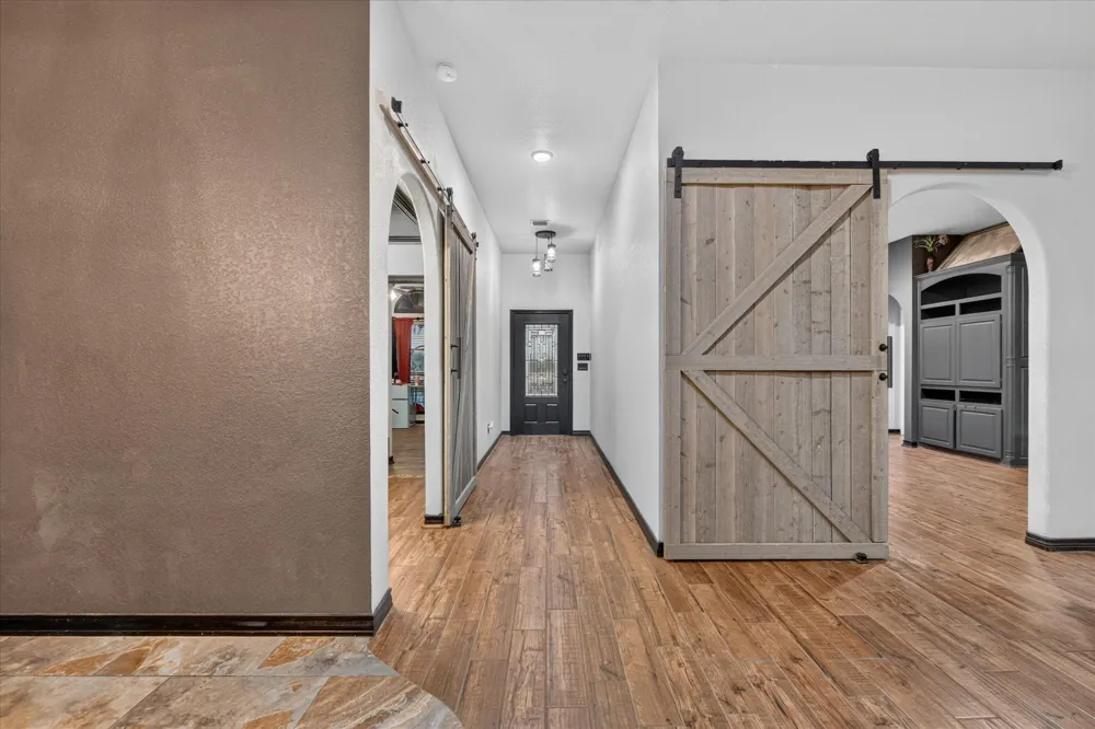 1017 County Road 3555 Paradise, TX 76073