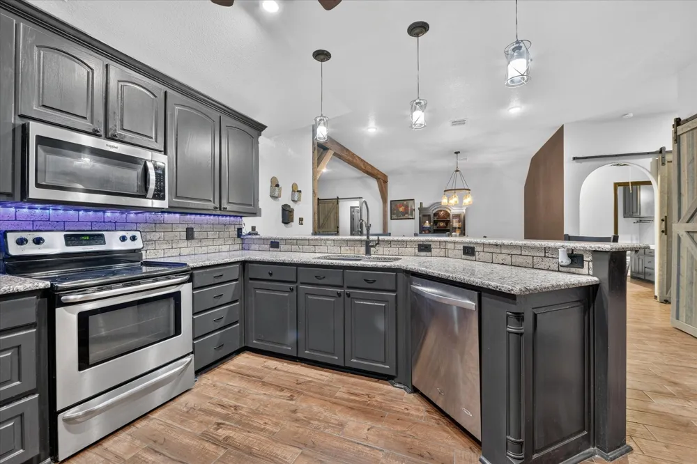 1017 County Road 3555 Paradise, TX 76073