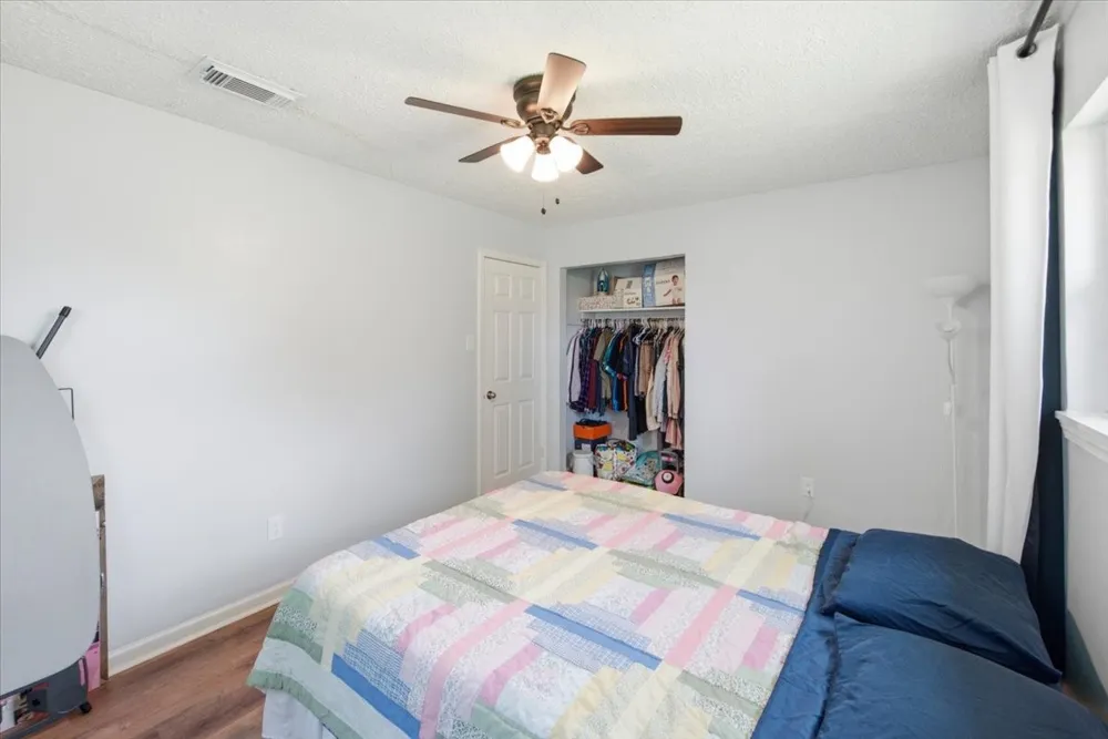 213 Virginia Drive Lacy Lakeview, TX 76705