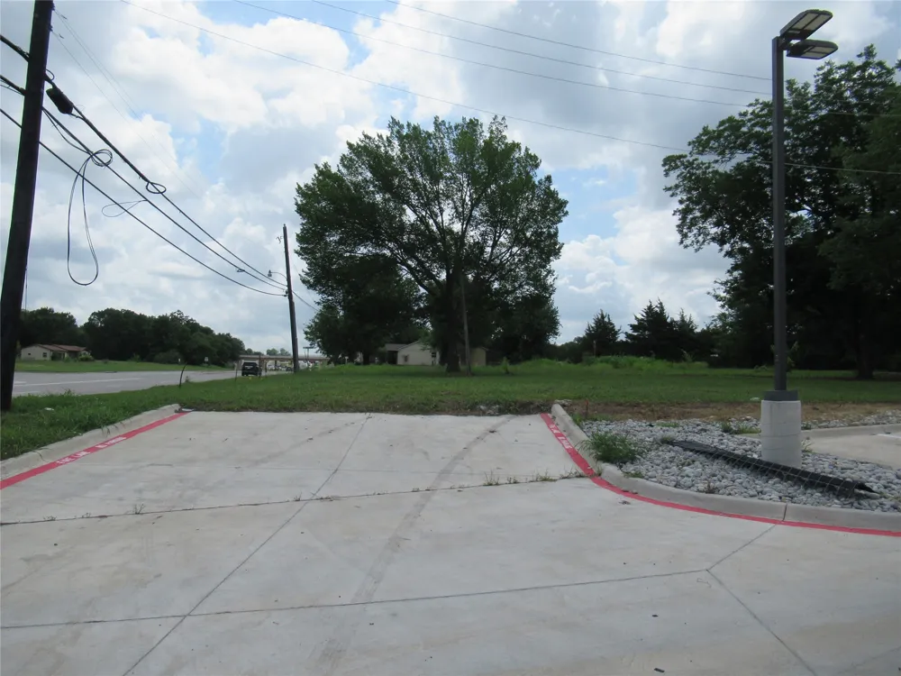 435 E Audie Murphy Parkway Farmersville, TX 75442