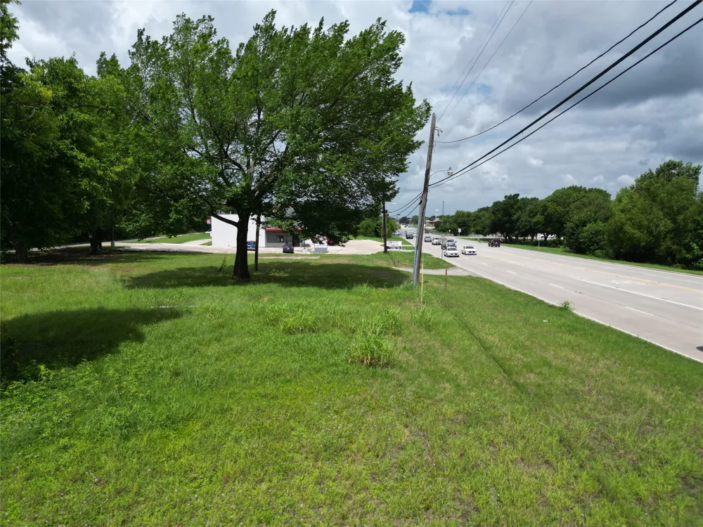 435 E Audie Murphy Parkway Farmersville, TX 75442