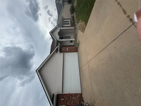 7129 Parkridge Parkway