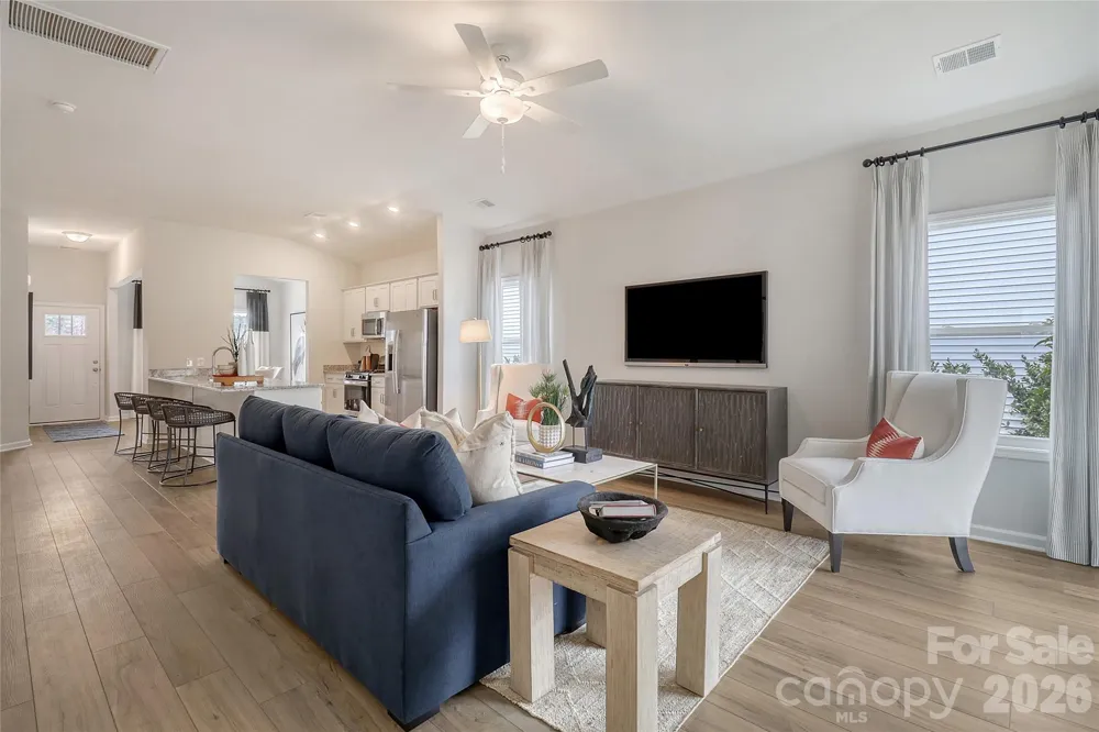 1016 Forest Walk Street Newton, NC 28658