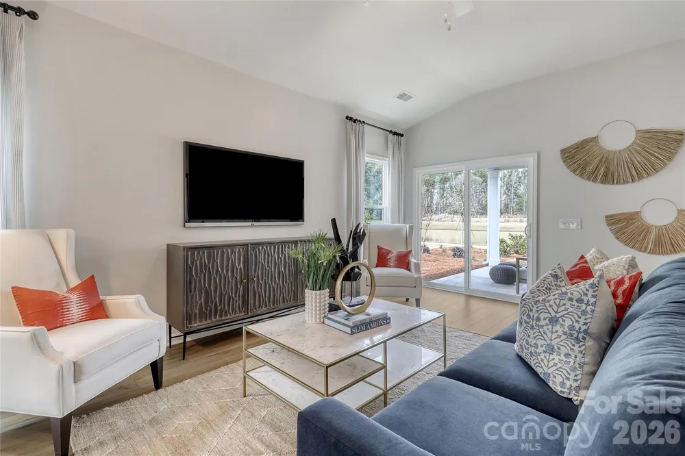 1016 Forest Walk Street Newton, NC 28658