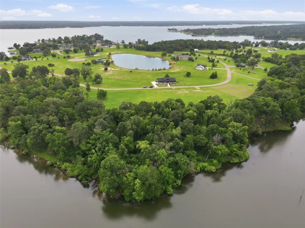 Pr 2712 Mt Pleasant, TX 75455