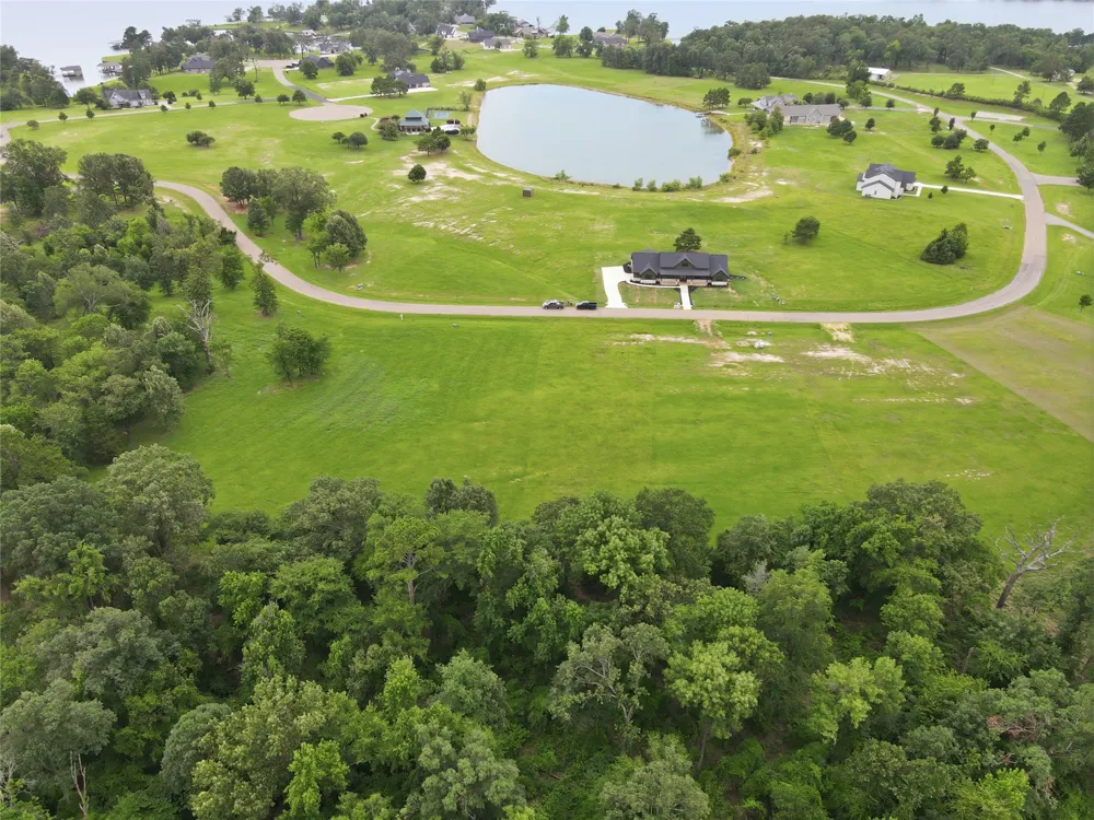 Pr 2712 Mt Pleasant, TX 75455
