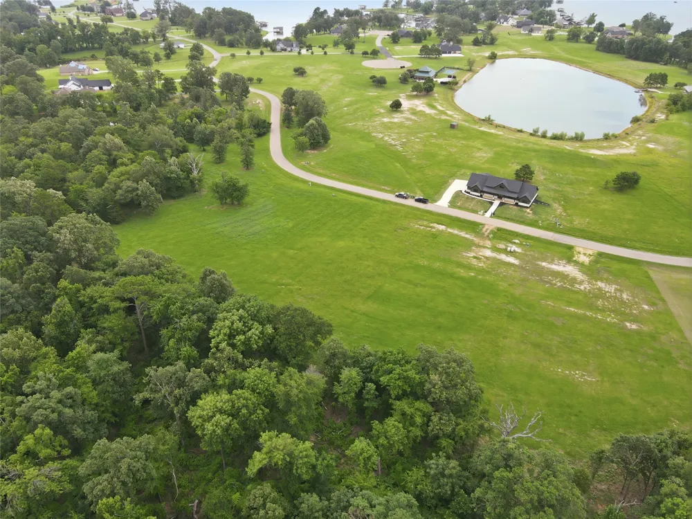 Pr 2712 Mt Pleasant, TX 75455