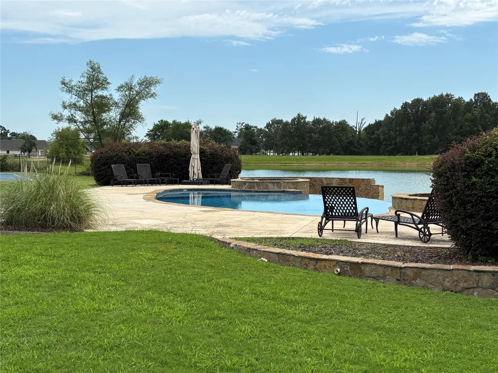 Pr 2712 Mt Pleasant, TX 75455