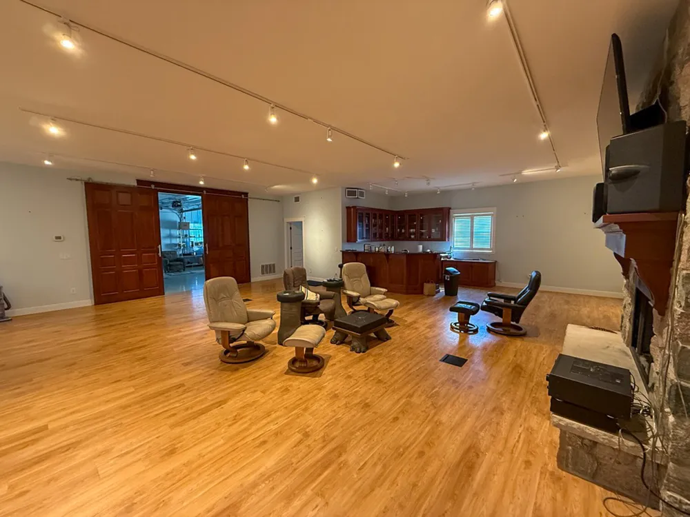 5075 Weiser Road Niles, MI 49120