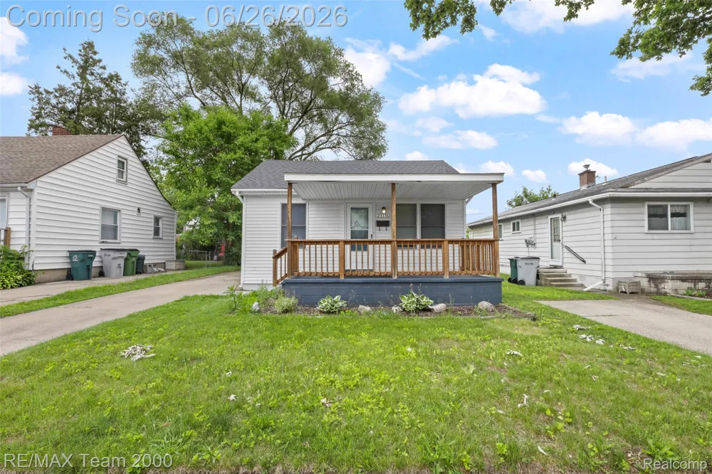 23336 Hoover Avenue Hazel Park City, MI 48030