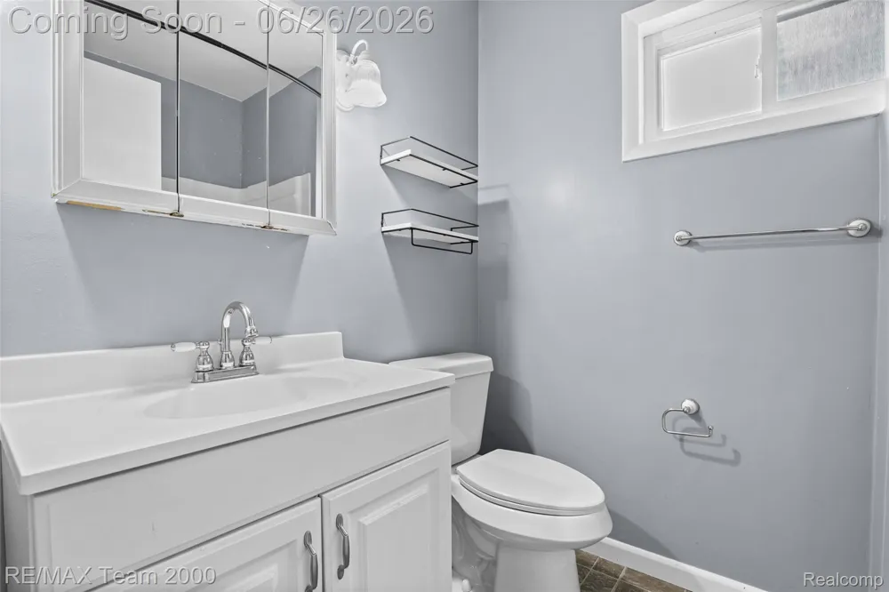 23336 Hoover Avenue Hazel Park City, MI 48030