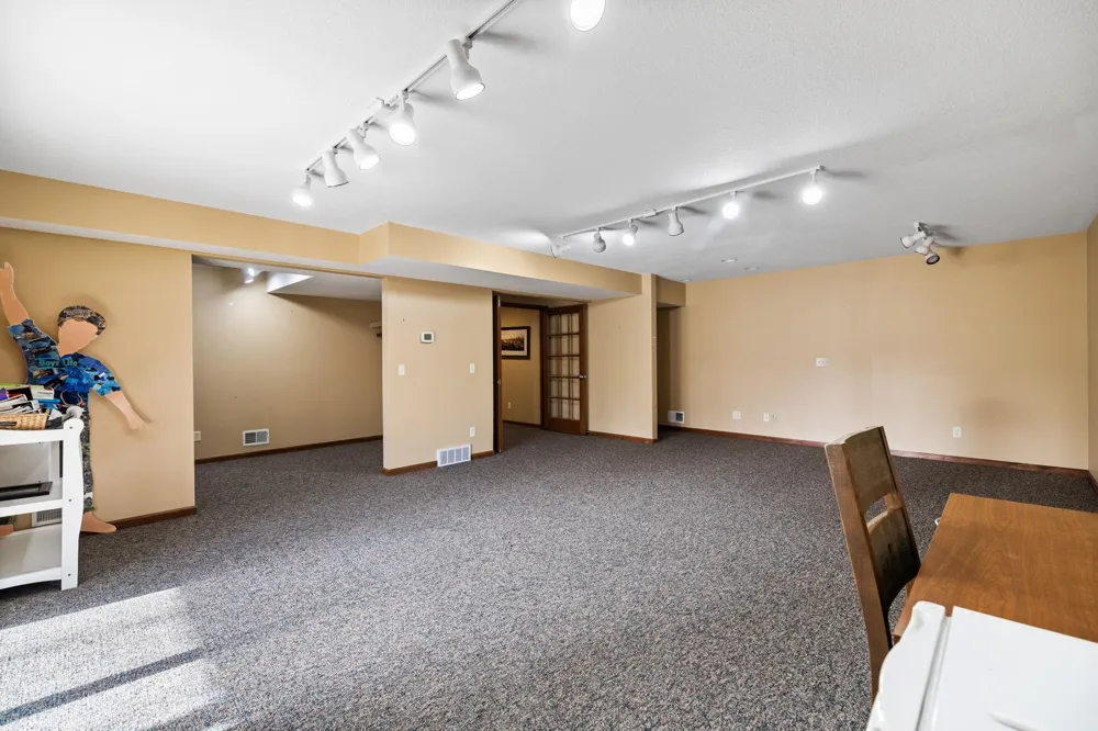 15445 Holly Drive Springdale Township, MI 49683