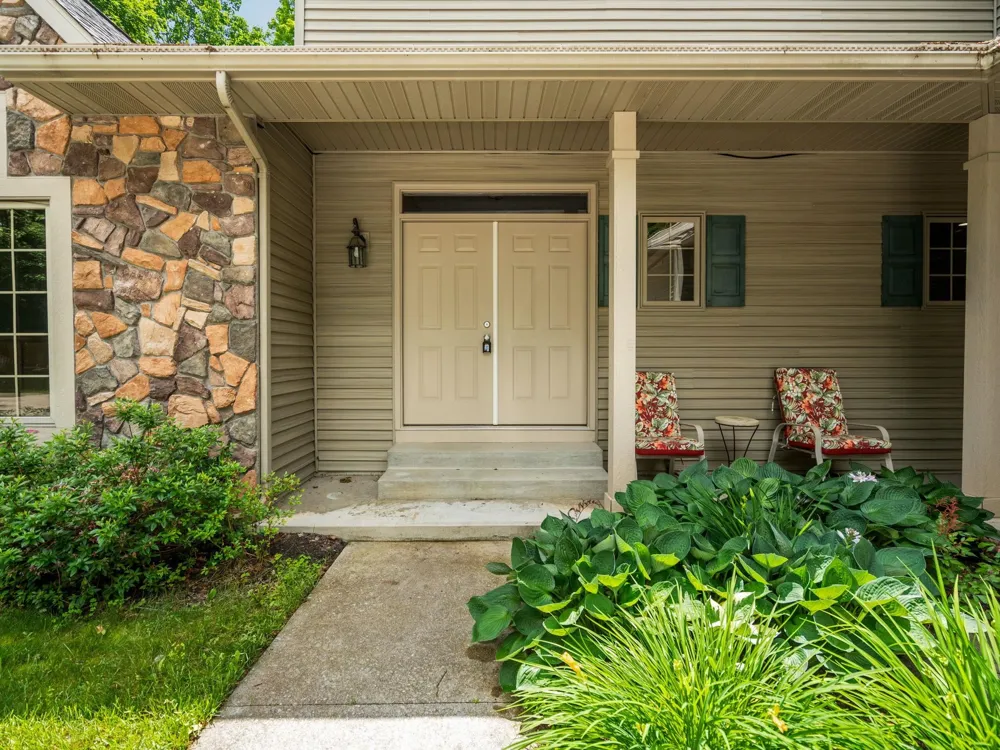 15445 Holly Drive Springdale Township, MI 49683