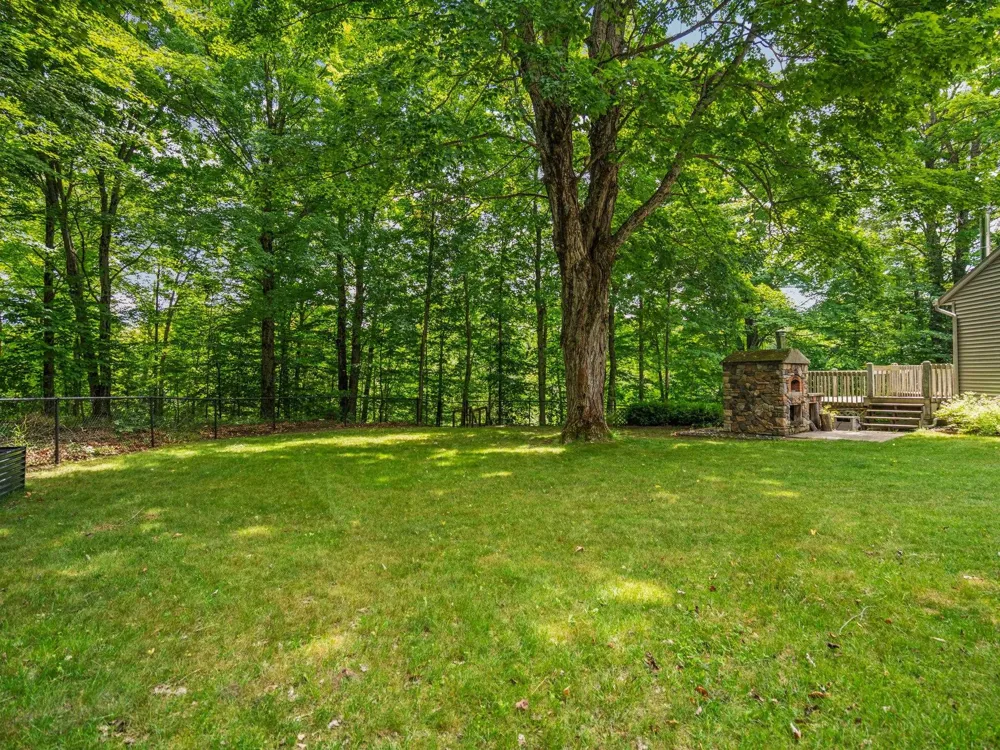15445 Holly Drive Springdale Township, MI 49683