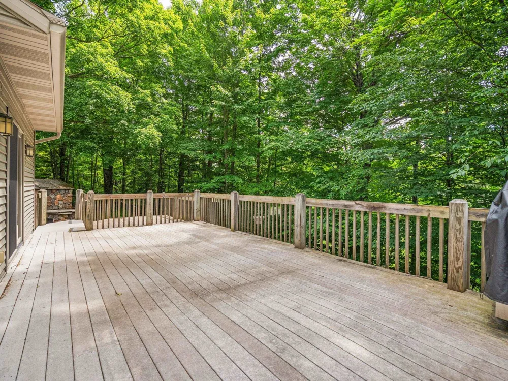 15445 Holly Drive Springdale Township, MI 49683