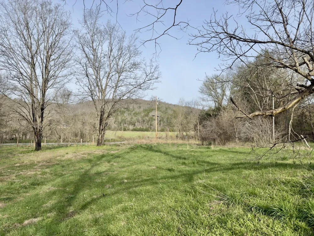 3780A Hurricane Creek Rd Woodbury, TN 37190