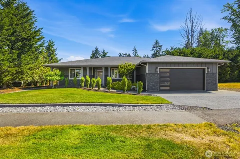 142 E Cobblestone Lane