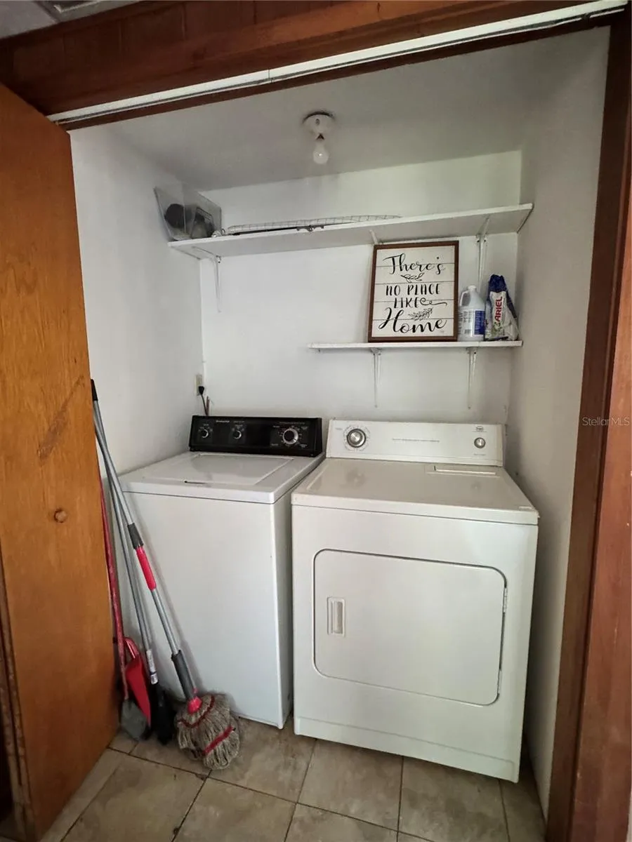 1119 NW 25TH AVENUE Gainesville, FL 32609