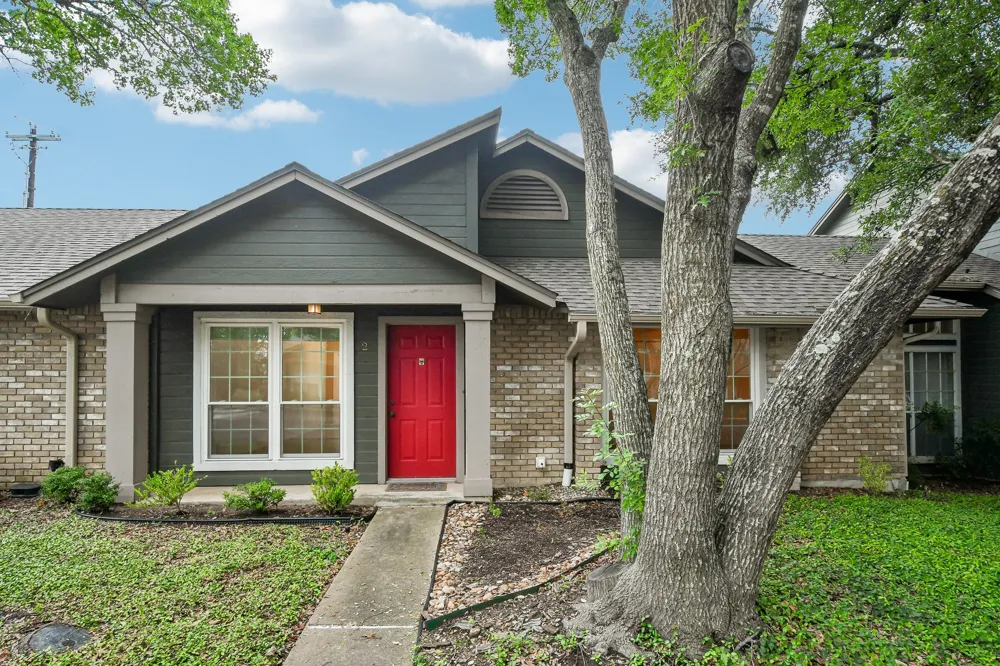 1015 E Yager Lane #2 Austin, TX 78753
