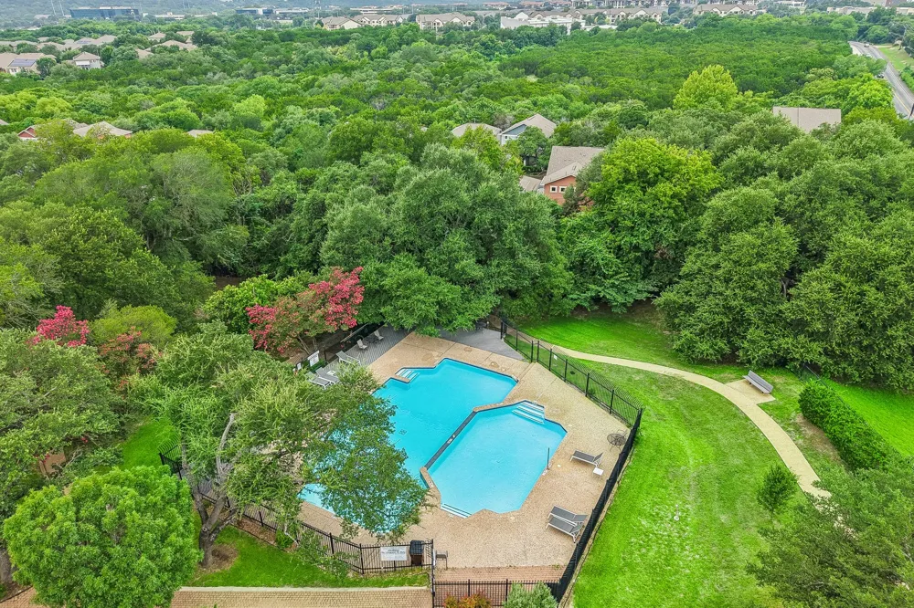 1015 E Yager Lane #2 Austin, TX 78753