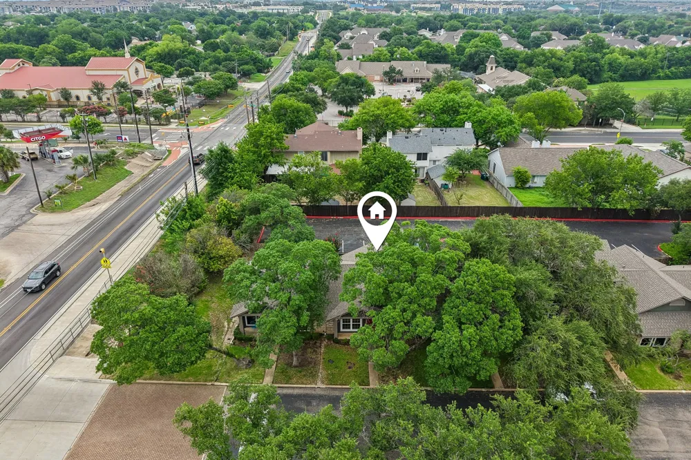 1015 E Yager Lane #2 Austin, TX 78753