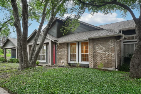 1015 E Yager Lane #2