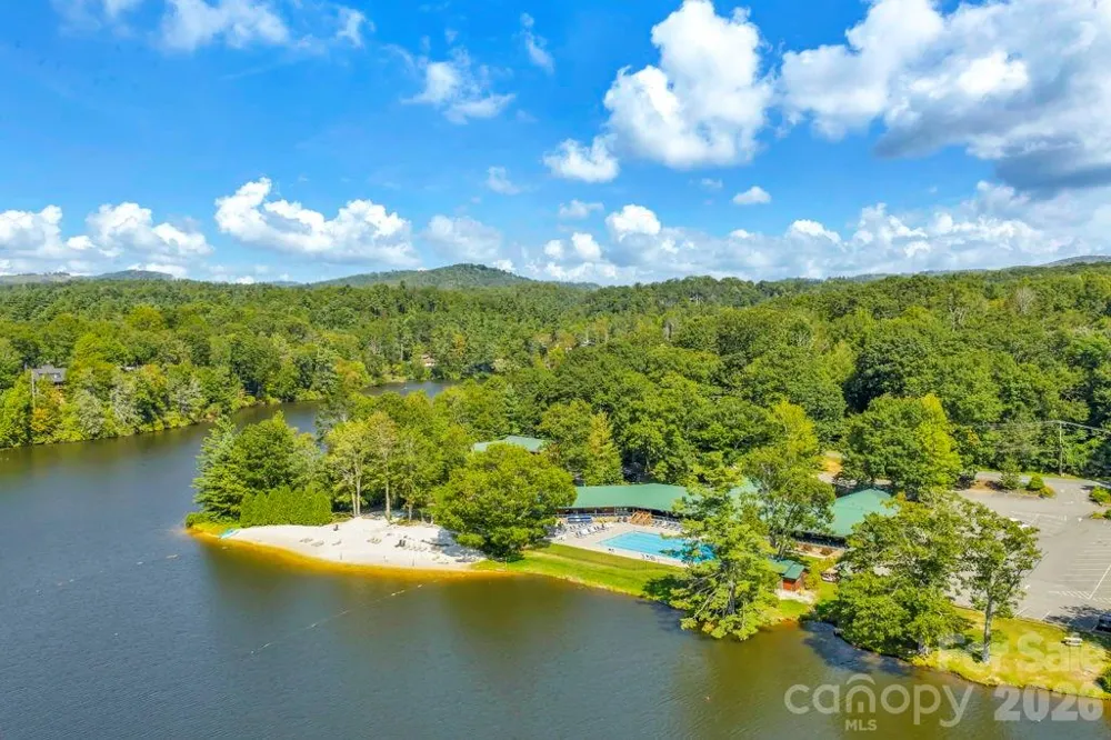 209 Meadow Loop Newland, NC 28657