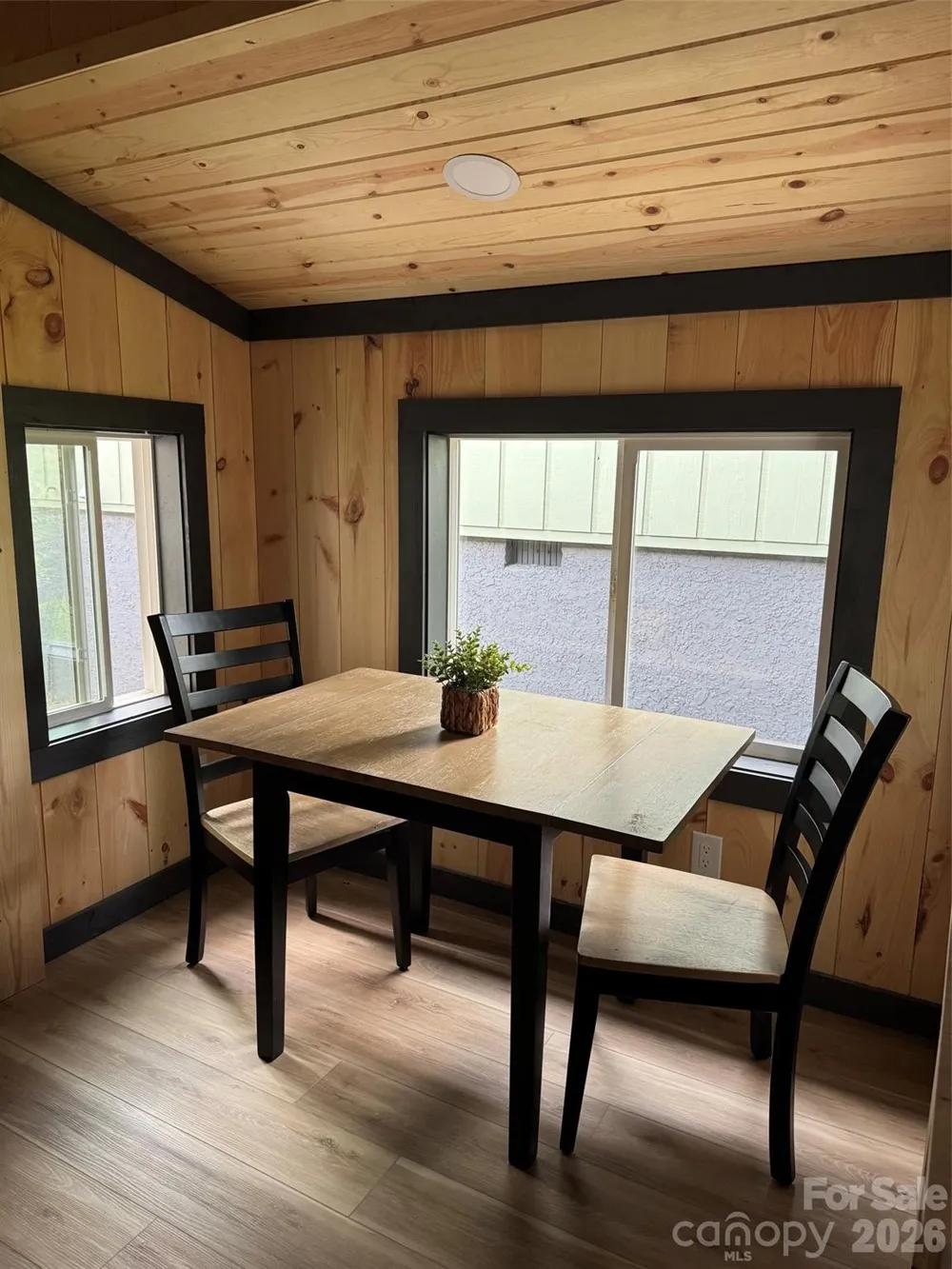 209 Meadow Loop Newland, NC 28657