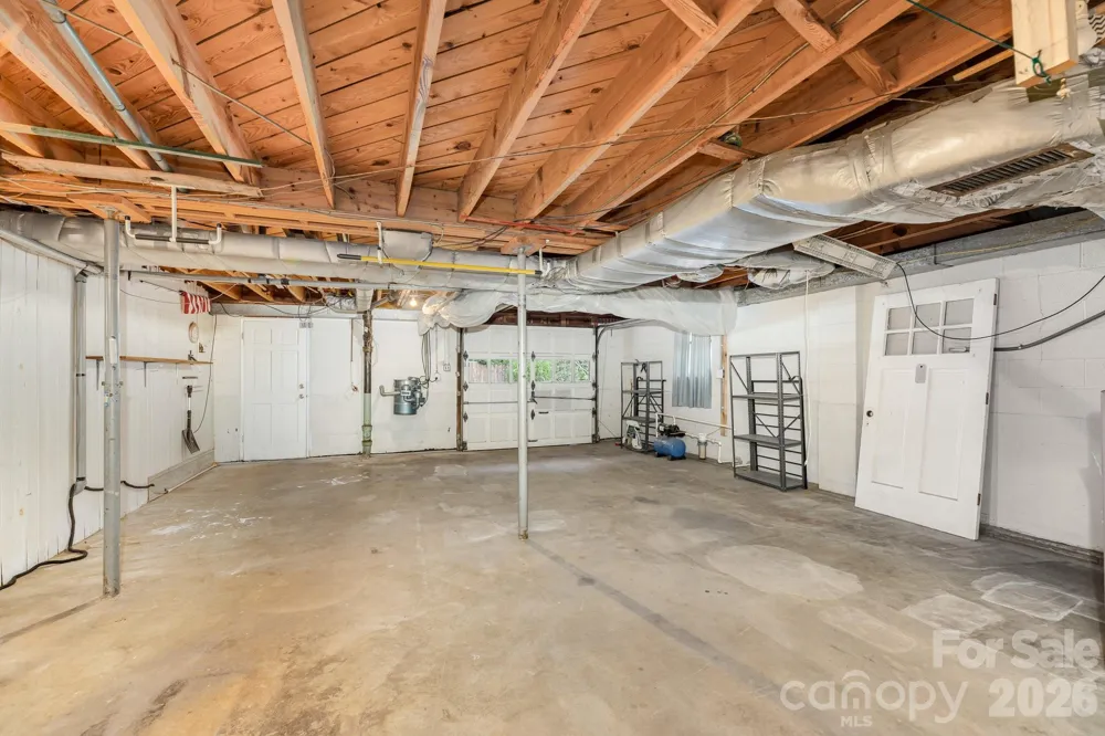 1355 Leheigh Court Winston Salem, NC 27103