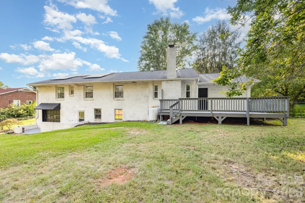 1355 Leheigh Court Winston Salem, NC 27103