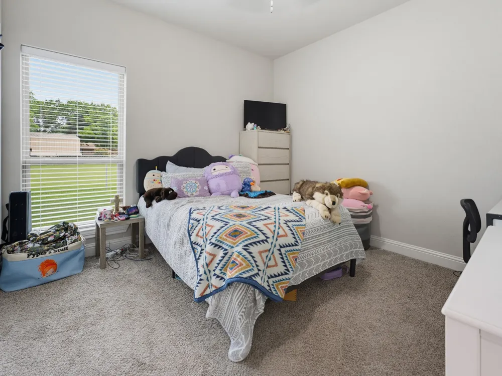 505 Neu Drive Lindsay, TX 76250