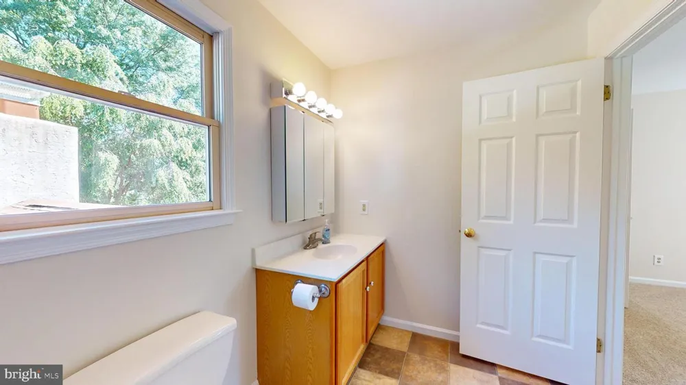 4040 DIANE WAY Doylestown, PA 18902