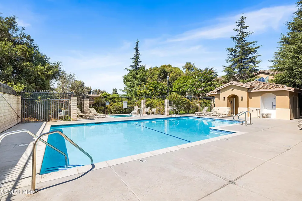 1325 Ashton Park Lane Newbury Park, CA 91320