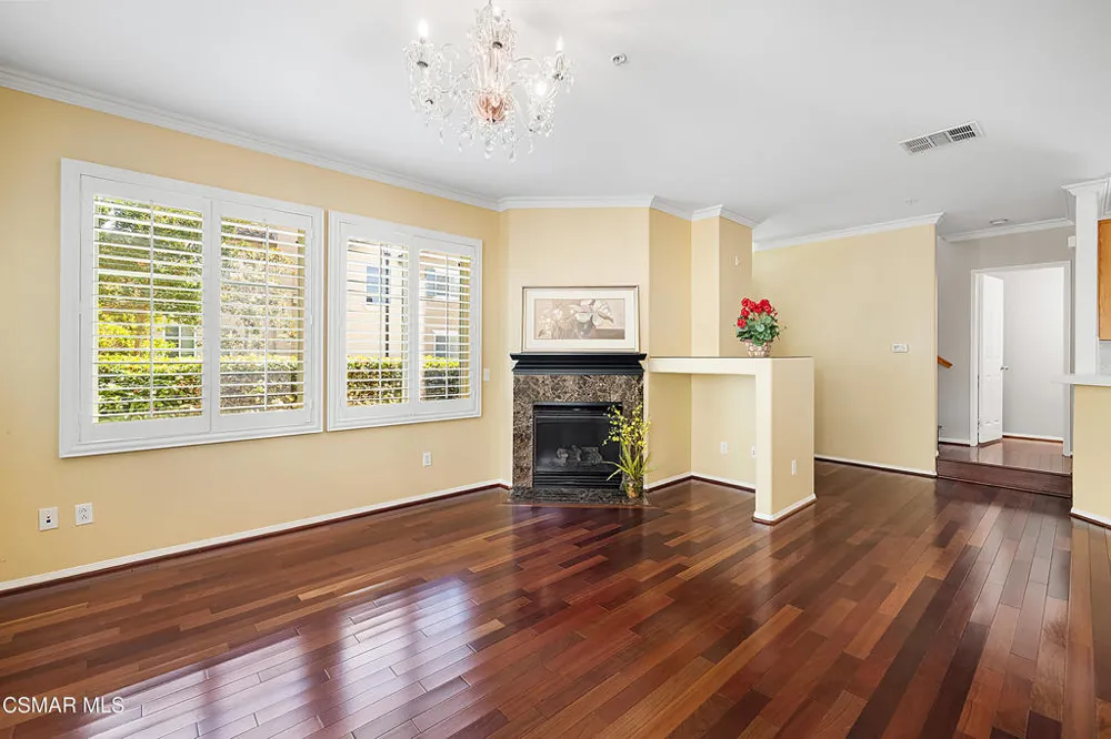 1325 Ashton Park Lane Newbury Park, CA 91320