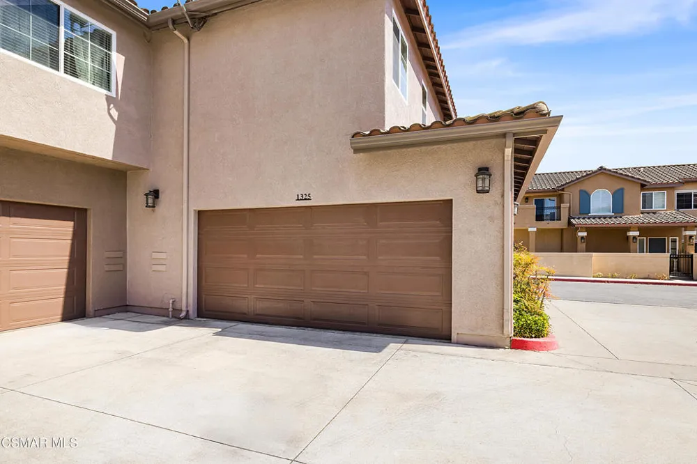 1325 Ashton Park Lane Newbury Park, CA 91320