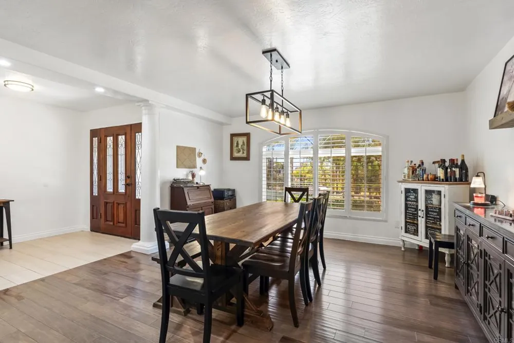 2365 Shaylene Way Alpine, CA 91901