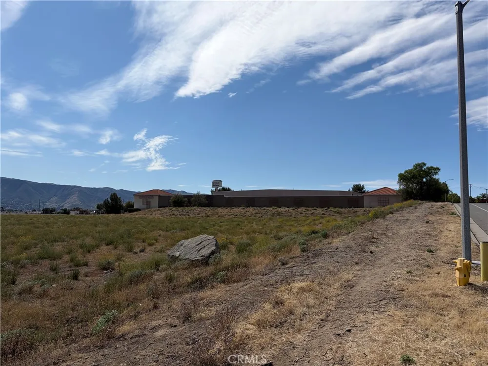 Canyon Estates Drive Lake Elsinore, CA 92532
