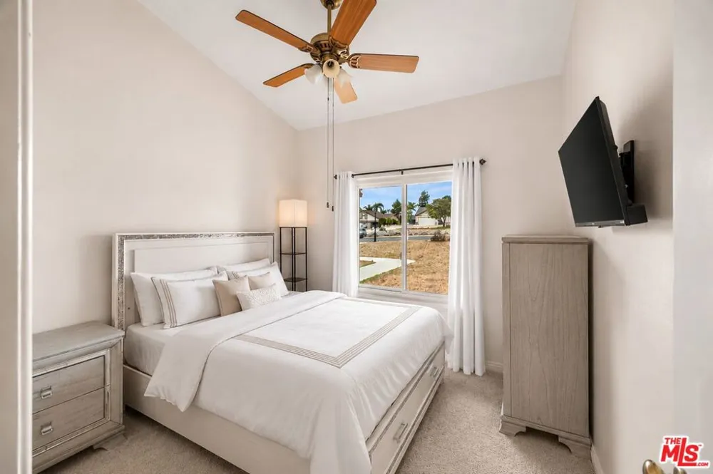 17493 Kaison Circle Riverside, CA 92508