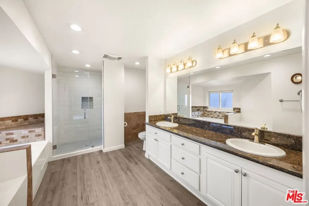 17493 Kaison Circle Riverside, CA 92508