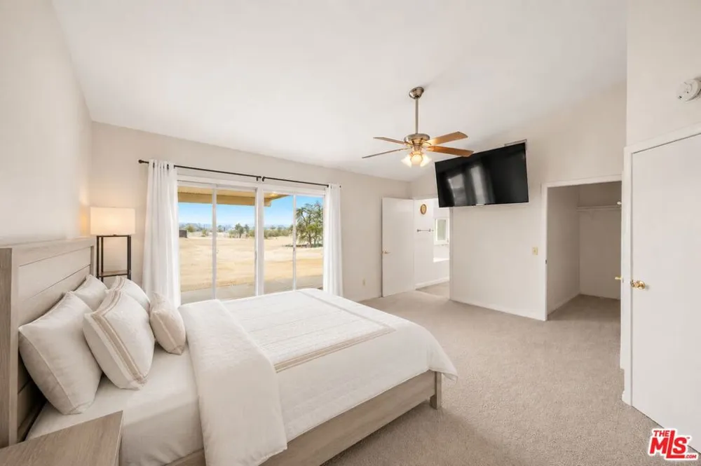 17493 Kaison Circle Riverside, CA 92508
