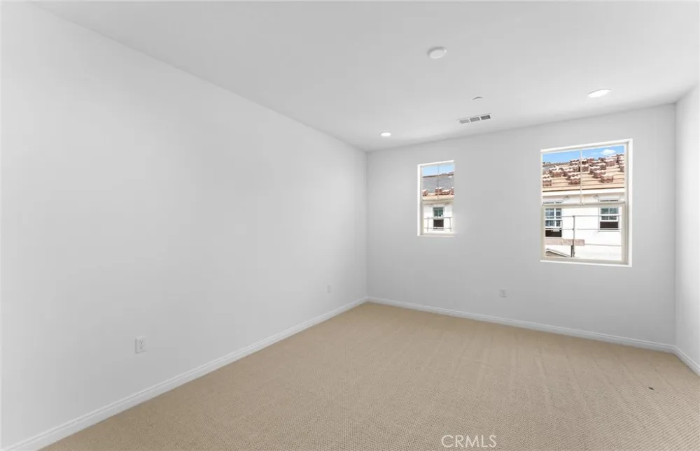 4249 East Honeybee Paseo Ontario, CA 91761