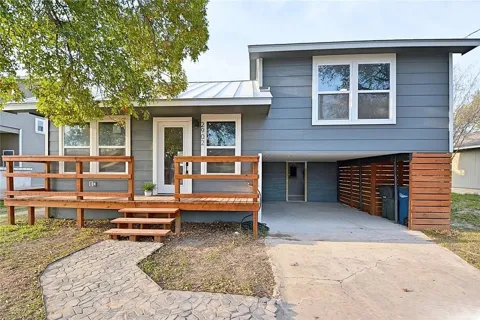 2902 Katy Street