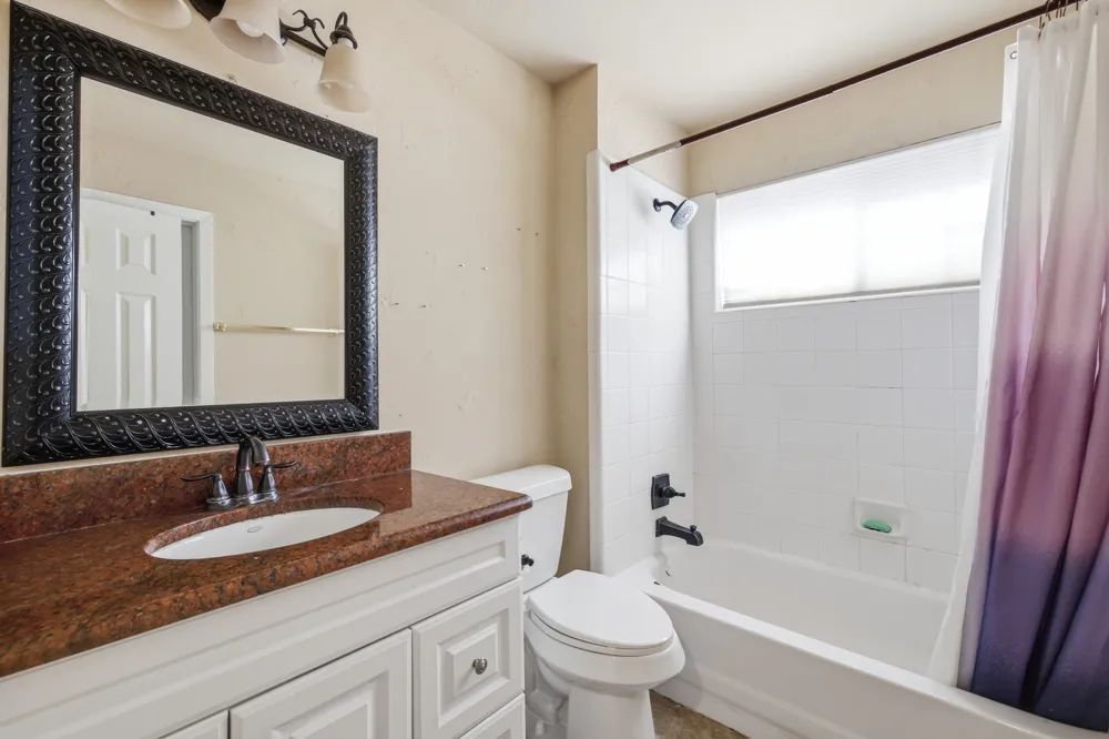 1911 New Haven Road Grapevine, TX 76051