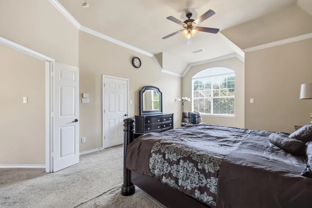 1911 New Haven Road Grapevine, TX 76051