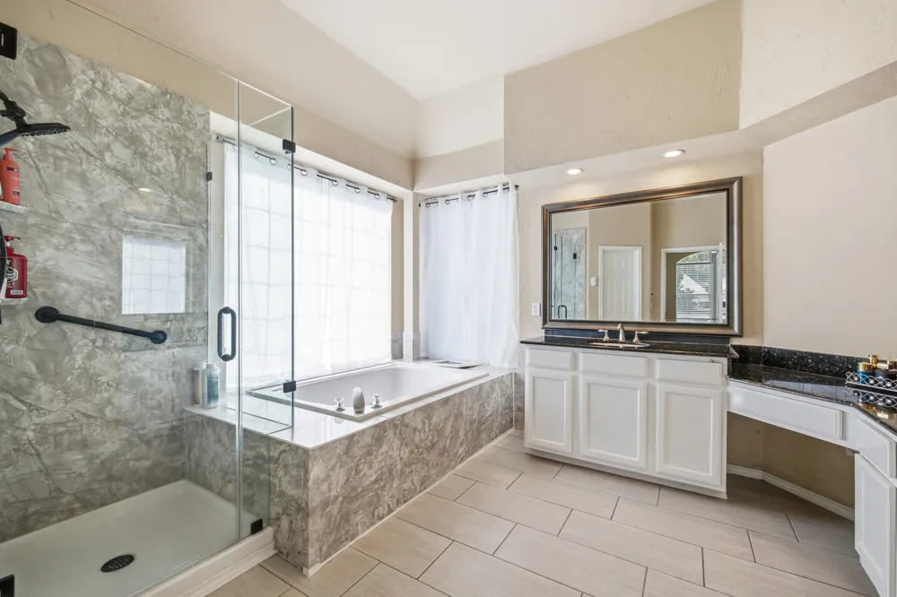 1911 New Haven Road Grapevine, TX 76051