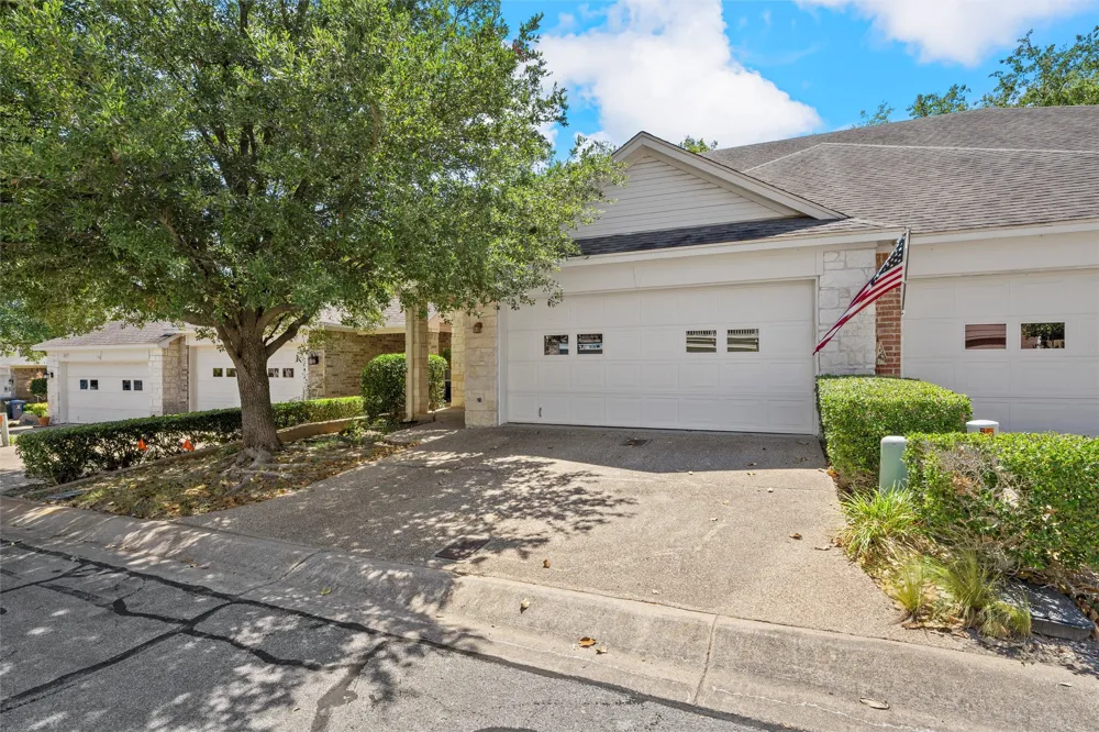 2823 Savannah Court Waco, TX 76710