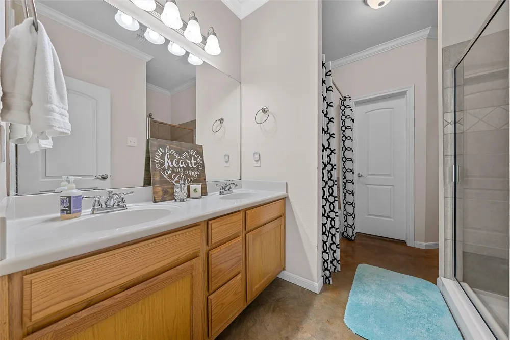 2823 Savannah Court Waco, TX 76710