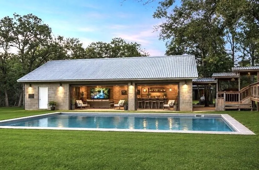 3685 Nixon Lake Road Carmine, TX 78932